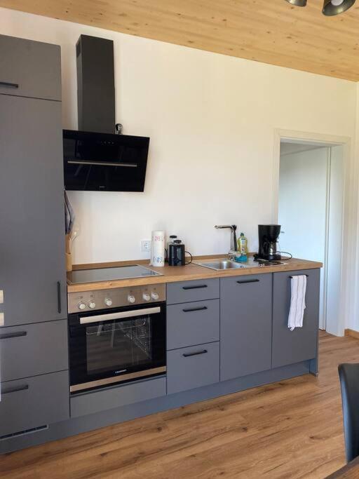 אוגסבורג Ferienwohnung Huettenzauber מראה חיצוני תמונה